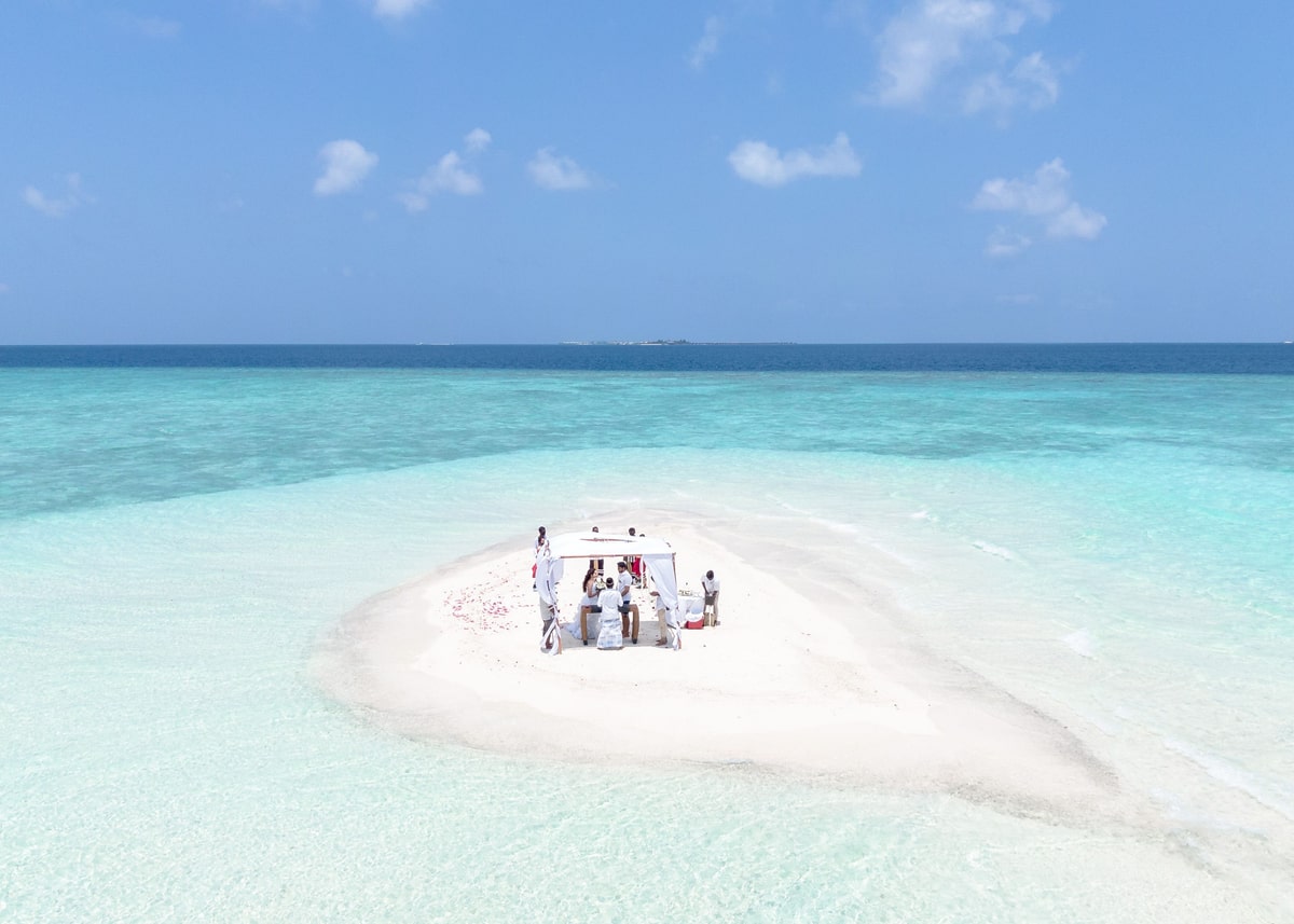 Sandbank picnics, Maldives