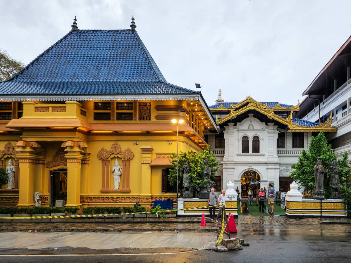 Kandy Temple of the Tooth, Sri Lanka